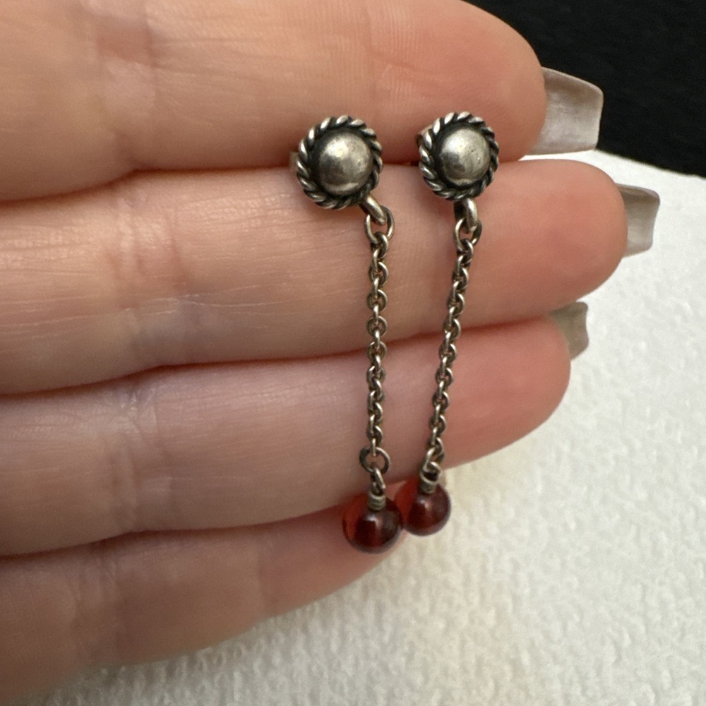 JAMES AVERY STERLING TWISTED WIRE GARNET BEAD EARRINGS Retired Rare! - Picture 7 of 9